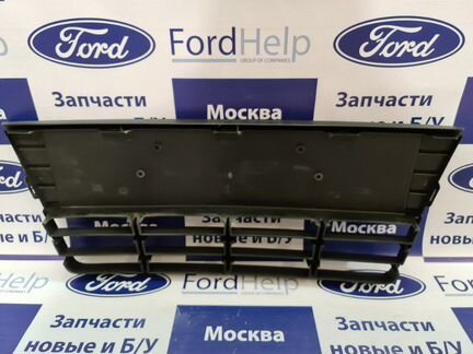 Решетка в бампер нижняя Ford Focus 3 2011-2015