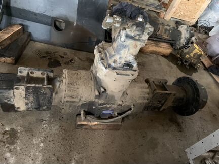 Задний мост Dana Bomag
