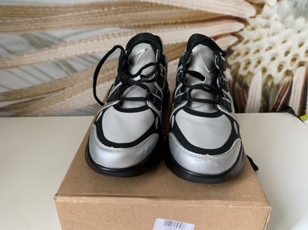 Кроссовки женские, 38 р-р