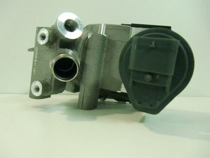 Клапан EGR двигателя 274.920 Mercedes W204 W212