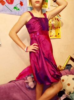 Платье Disney нарядное новое 11-13 л