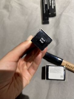 Тени консилер карандаш для бровей Bobbi Brown