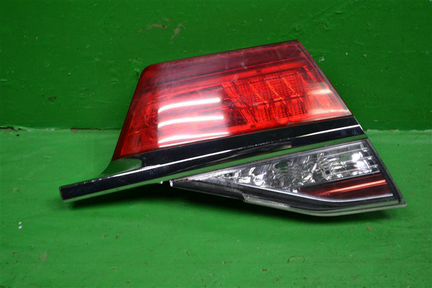 Фонарь левый Toyota Camry V55 2014-2017