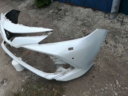 Бампер передний Toyota Camry v70 xv70 71 Vll