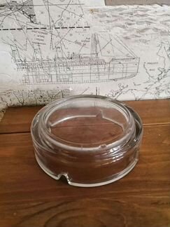 2 Пепельницы