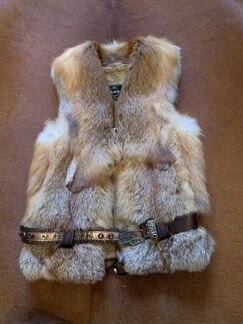 Жилетка из меха лисы