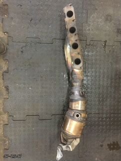 Выпускной коллектор с катализатором Audi Allroad