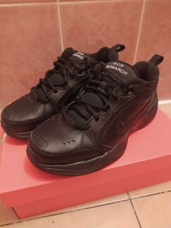 Кроссовки Nike air monarch