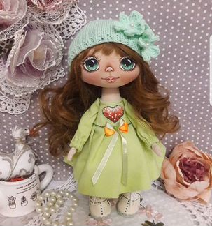 Кукла текстильная