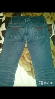 Джинсы