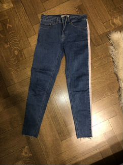 Джинсы с лампасами