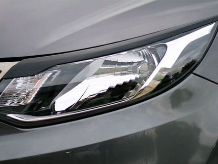 Накладки на передние фары реснички Kia Rio III