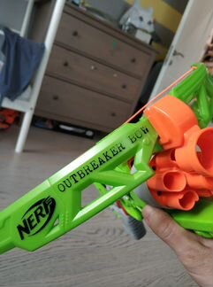 Бластер Nerf Zombiestrike Outbreaker