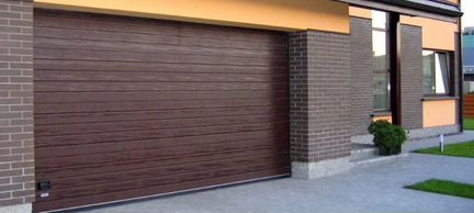 Секционные ворота