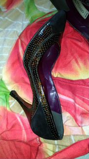 Классические туфли на шпильках