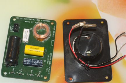 Ас встраиваемая 8ом extron SI 28W (пара) +кроссове