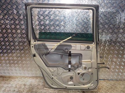 Дверь задняя левая Volvo XC70