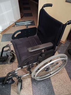 Коляска инвалидная