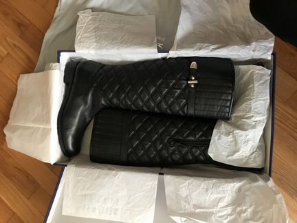Сапоги Stuart Weitzman 40-41