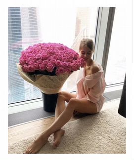 101 розовая роза 70 см