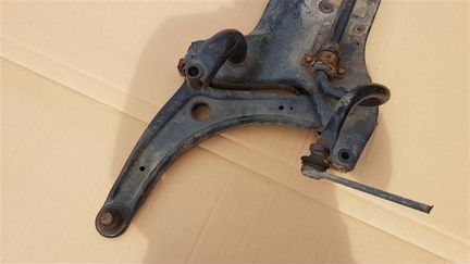 Рычаг передний нижний левый mitsubishi Outlander