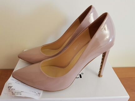 Туфли на каблуке