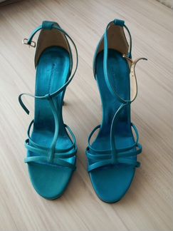 Новые кожаные босоножки Balenciaga Оригинал Италия