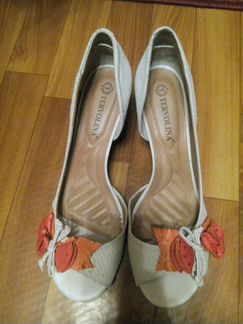 Босоножки, туфли