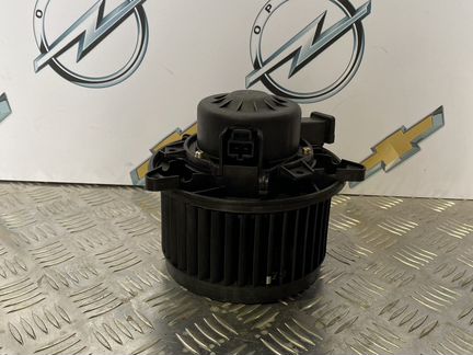 Мотор печки Опель Астра J / Insignia