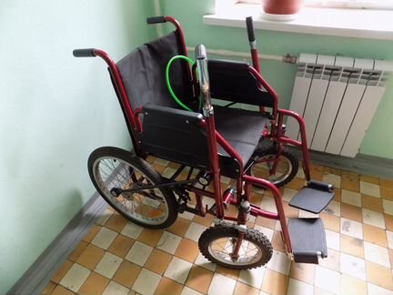 Инвалидная коляска