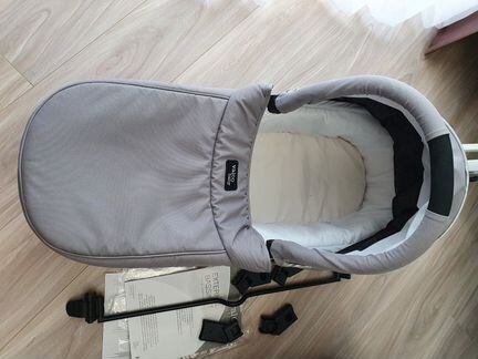 2 люльки Valco baby External Bassinet для Snap Duo