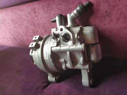 Двухполостный гидравлический насос BMW 7' F02 5' F