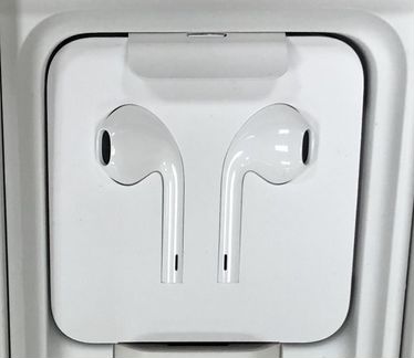 Наушники Apple EarPods Lightning (новые)