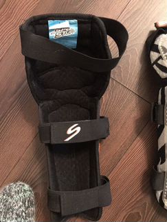 Наколенники мотозащита