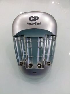 Зарядное устройство для аккумуляторов AA/AAA GP