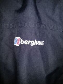 Ветровка Berghaus черная