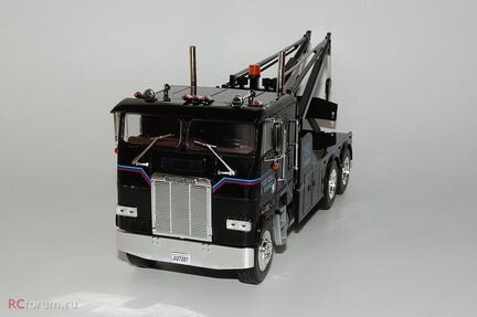 FreightLiner FLA (1987) - Road Ranger Towing 1:43