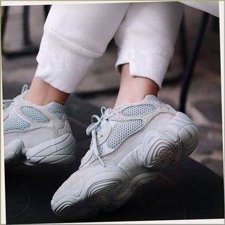 Кроссовки Адидас