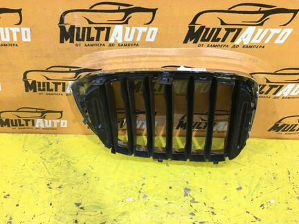 Решетка радиатора передняя левая Bmw X3 G01