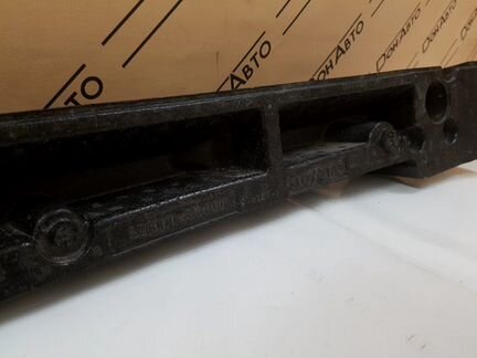 Абсорбер бампера передний Toyota Camry XV70