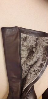 Кожаные сапоги TJ Collection с натуральным мехом