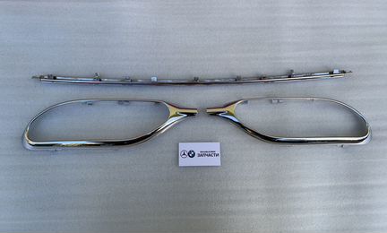 Накладка заднего бампера Mercedes S W222 Maybach