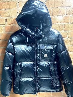 Пуховик Moncler