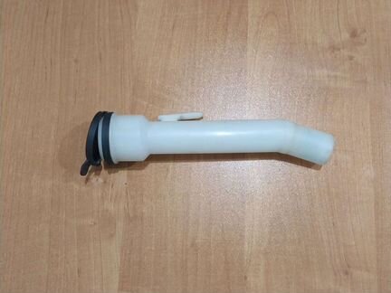 Горловина бачка стеклоомывателя Шевроле Круз