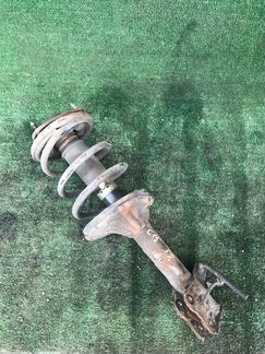 Амортизатор передний правый Mitsubishi Outlander