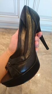 Туфли Guess новые