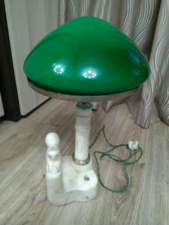 Лампа настольная