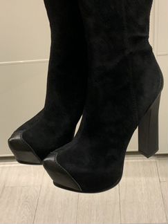 Новые кожаные сапоги на высоком каблуке TJ Collect