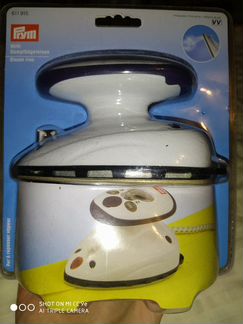 Компактный утюг с пароотпаривателем