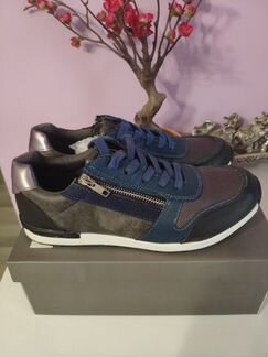 Кроссовки Гулливер